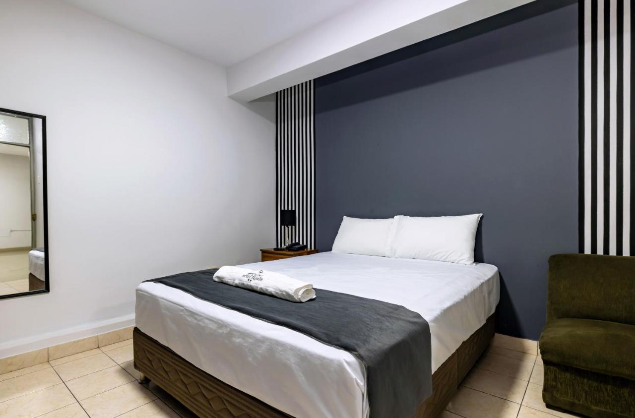 Hotel Taurus Piura Ngoại thất bức ảnh