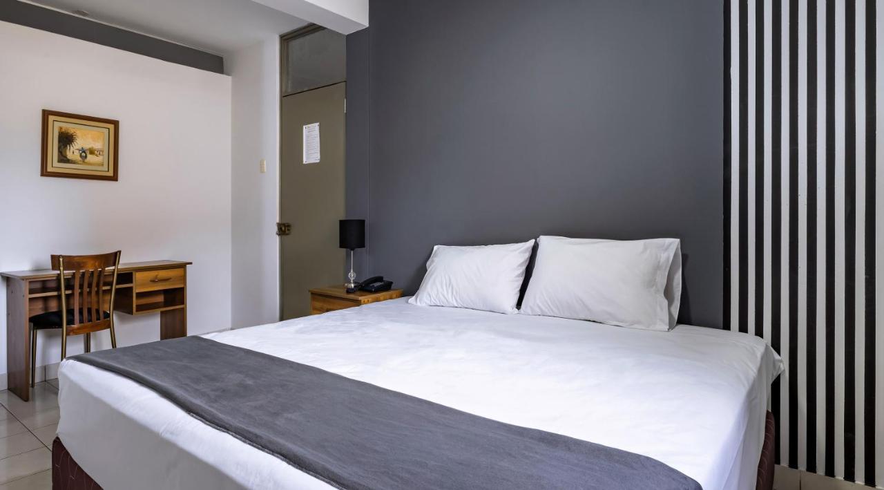 Hotel Taurus Piura Ngoại thất bức ảnh